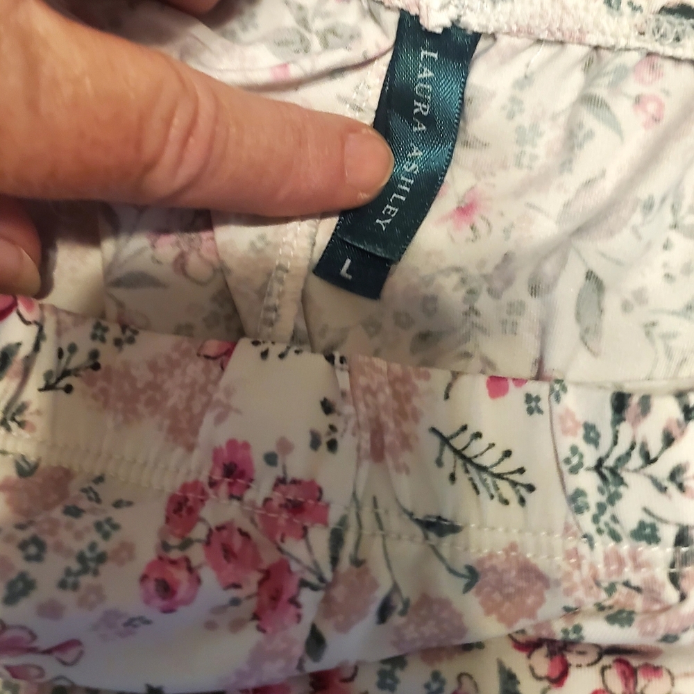 Laura Ashley Pink and White Floral Pajama Set - Picture 4 of 4